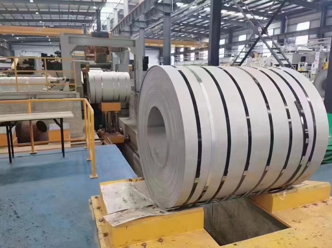 ASTM 430 321 SS Paslanmaz Çelik Rulolar Soğuk Haddelenmiş 0.5mm Saç Çizgisi Aynası